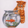 Схема вышивки «Котенок и золотая рыбка»