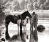 Схема вышивки «Влюблённые и кони на водопое»